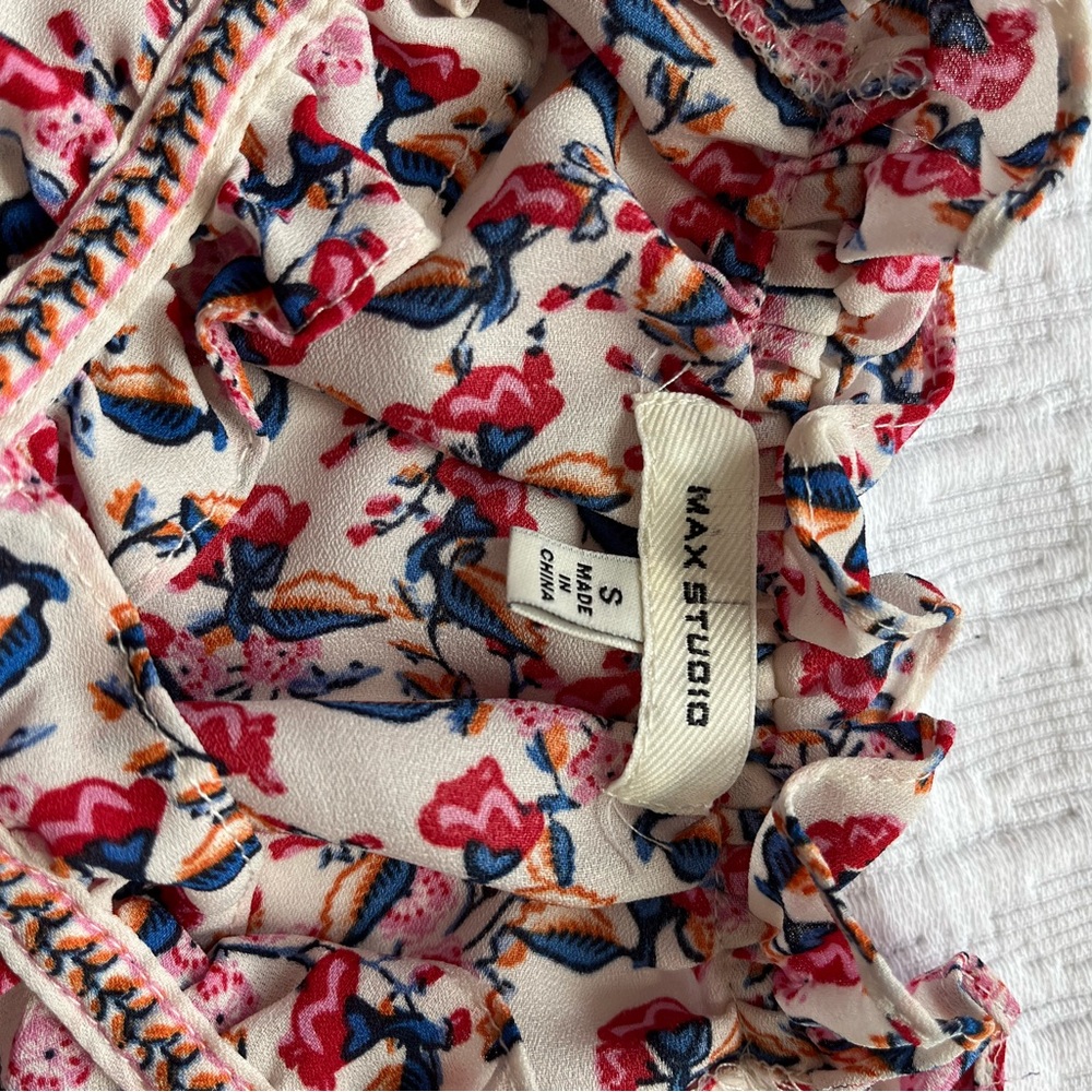Max Studio Multicolor Flutter Sleeve Print Blouse - Picture 5 of 6